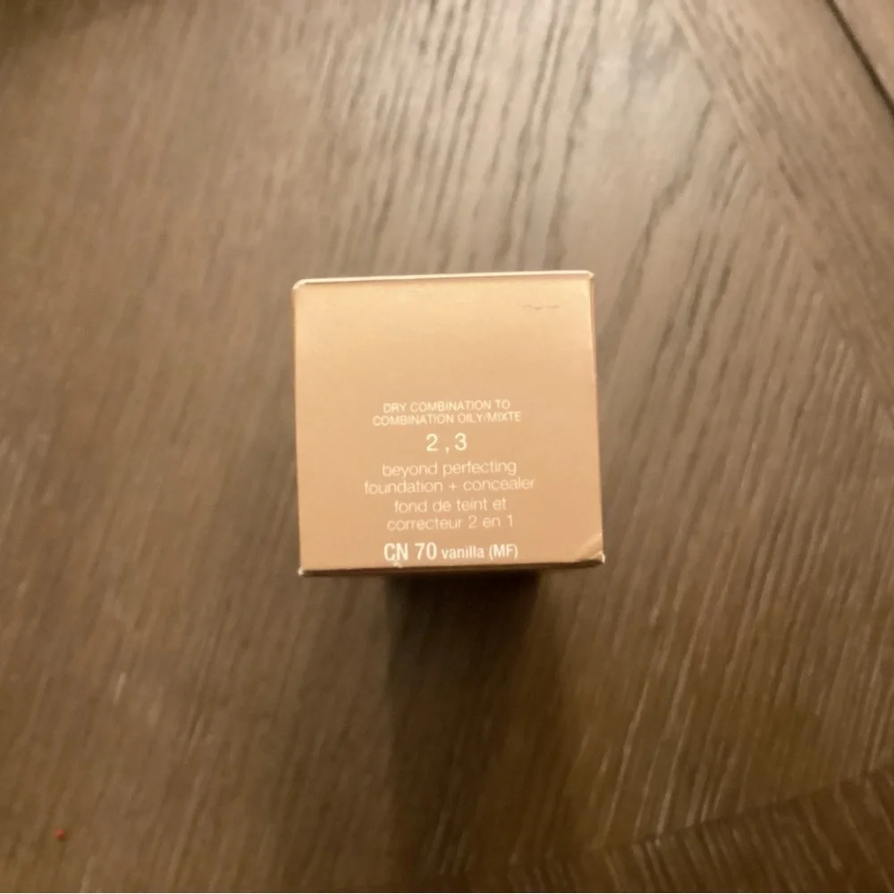 Clinique beyond perfecting